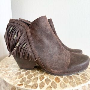 OTBT Brown Folkloric Fringe Suede Ankle Boots size 11M